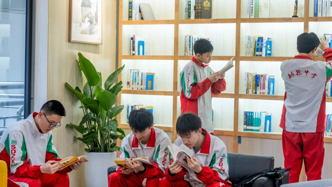刻苦训练篮球时如何避免受伤的建议_2